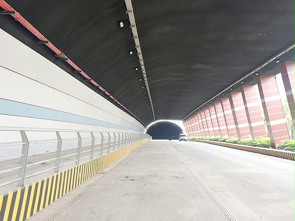 丽南隧道BTP900x1800x5.5mm陶瓷薄板合作案例